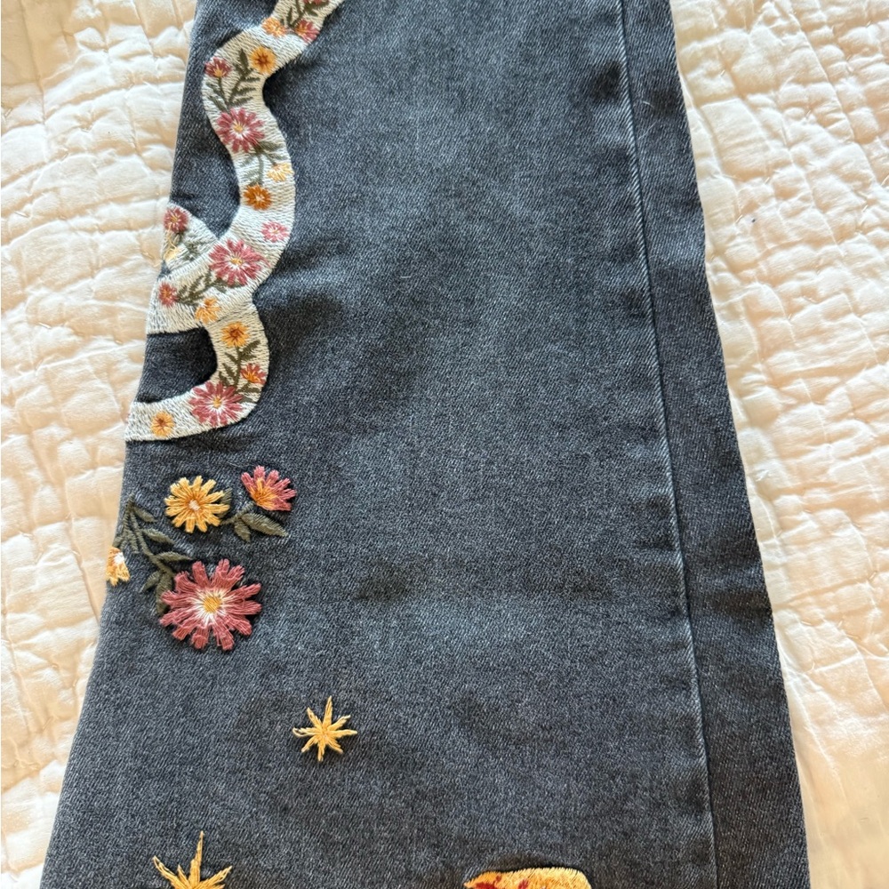 RARE DRIFTWOOD Farrah hallucination Black Flare Jeans with witchy Embroidery - Picture 8 of 9